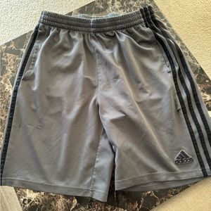 Boy’s XL Gray adidas Basketball shorts